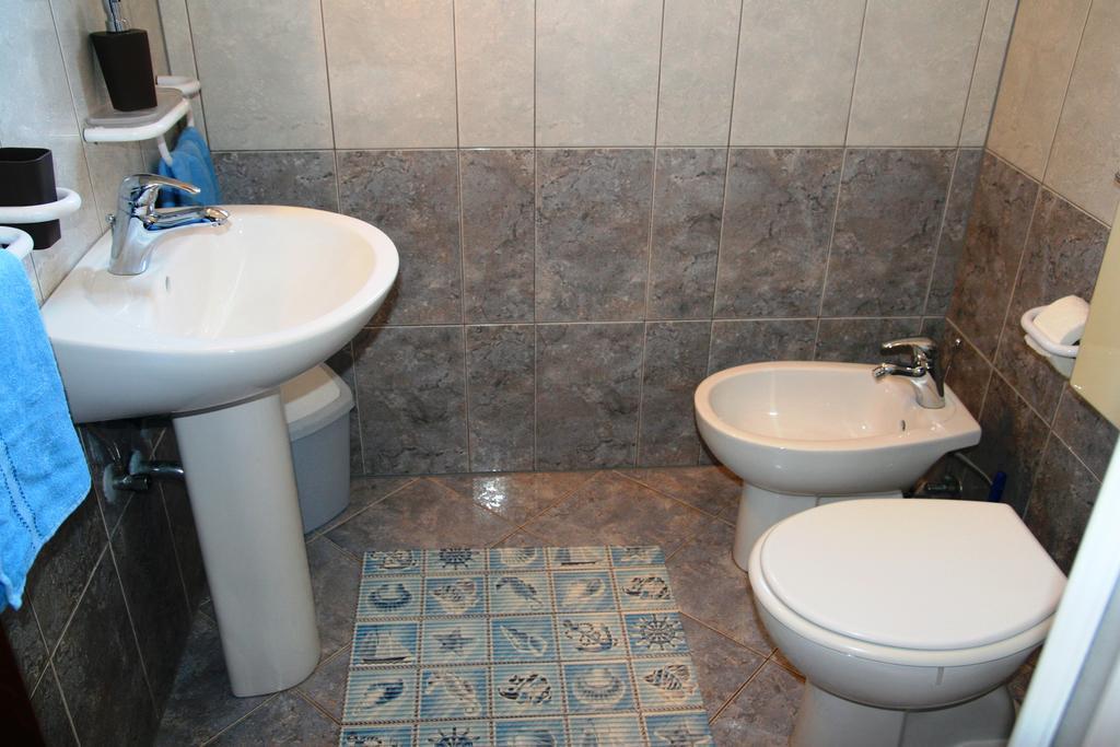 Korsa Apartment Sveti Lovreč Pazenatički Kültér fotó