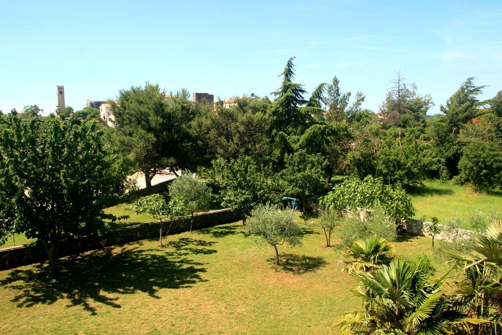 Korsa Apartment Sveti Lovreč Pazenatički Kültér fotó